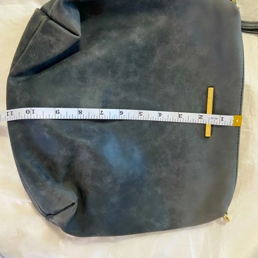 Steve Madden gray clutch purse - Picture 8 of 8